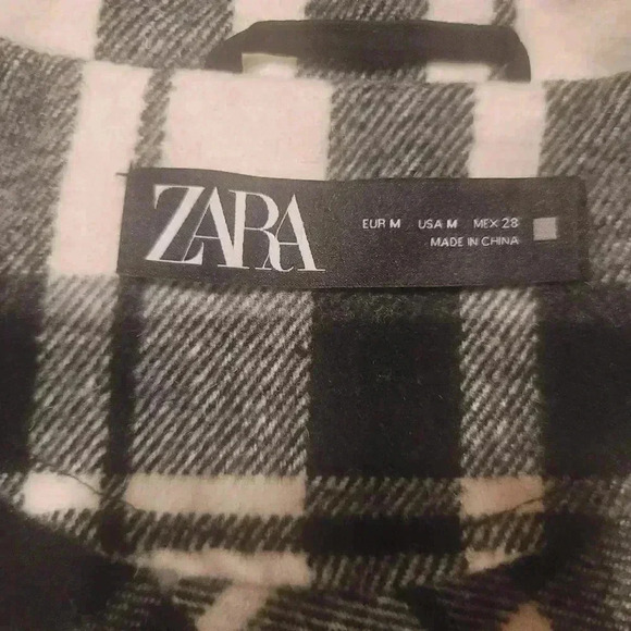 ZARA Oversized Shaket Overshirt Checkered Plaid Black and White M Pockets Collar - Picture 7 of 10